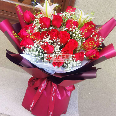 厦门30朵红玫瑰百合，做你余生故事里的人